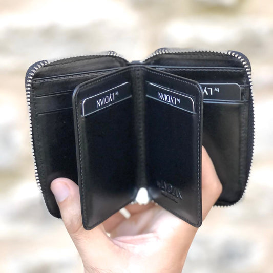 Ancient black mini wallet with zipper