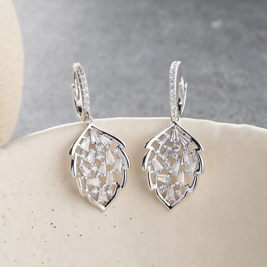 925 Sterling Silver Bagon Stone Leaf Earrings