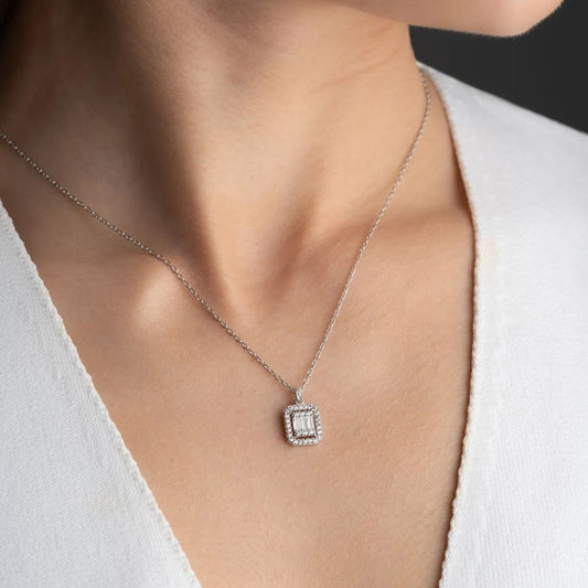 925er Silberkette mit Baguette-Steinen
