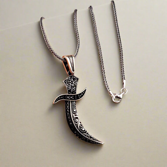 Zircon Stone Zulfikar Sword Design Silver Men's Collier pour hommes