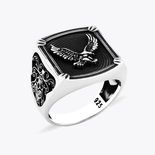 Kartal Figürlü Erkek Gümüş Yüzük