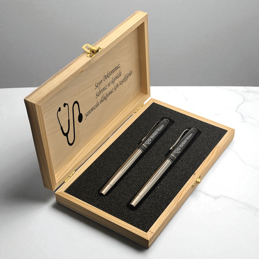 Ensemble de stylo à rouleaux en boîte en bois doctoral