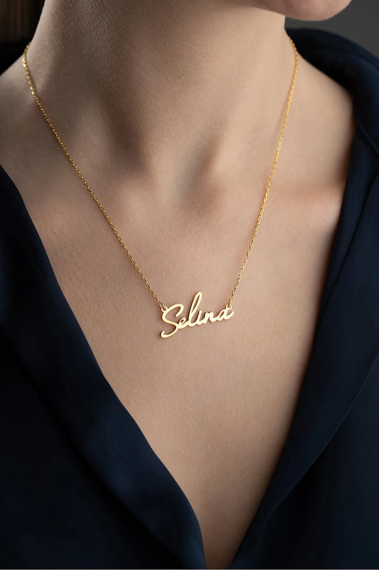 925 Ayar Gümüş İsimli Kadın Kolye