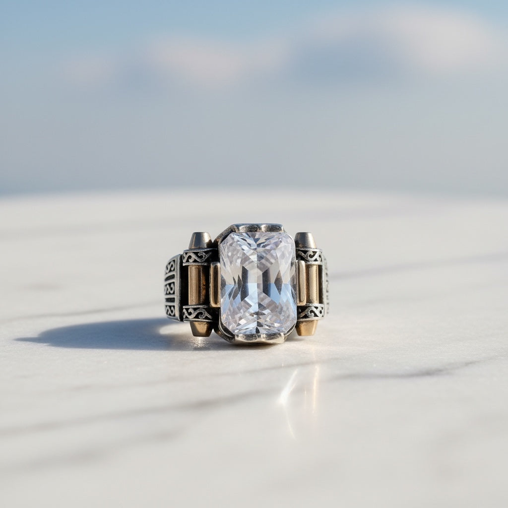 Herrenring aus 925er Silber mit Weißem Zirkonstein