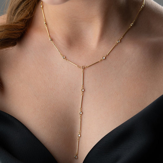 Liora Y Kolye – 925 Ayar Gümüş – Zarif Tasarım