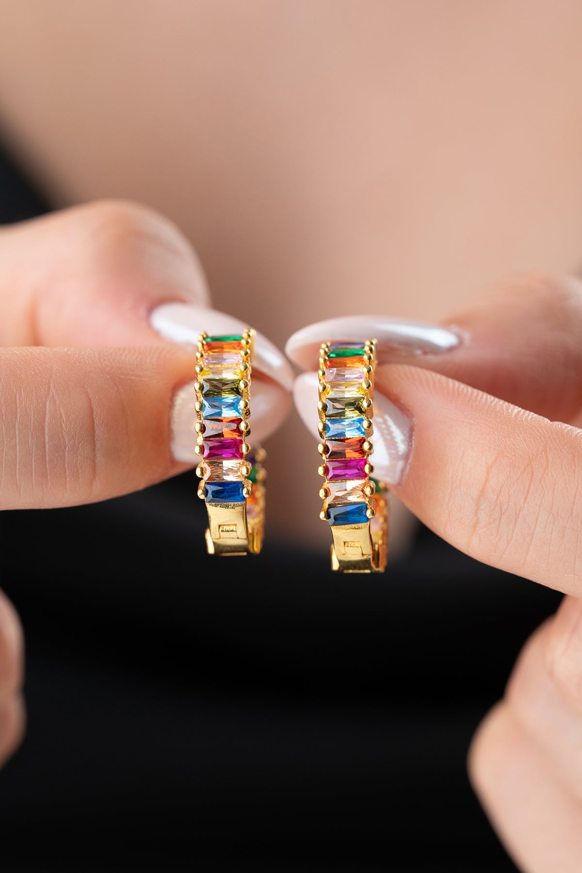 Aurora Küpe – 925 Ayar Gümüş – Renkli Taşlı Halka