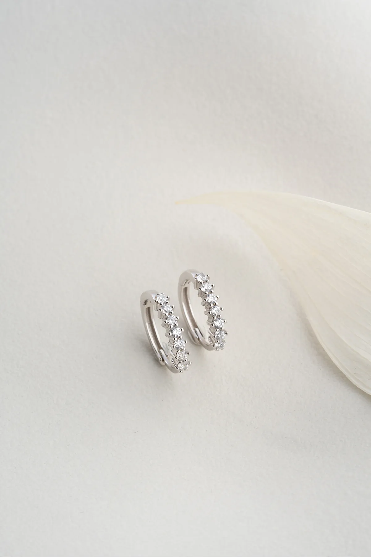 925er Silber Creolen mit Zirkoniareihe