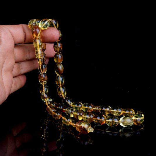 Système avec le chapelet Amber de grande taille à gland