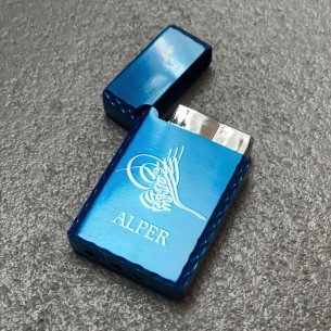 Personalised engraved lighter