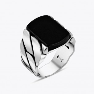 Onyx Stone 925s Silver Ring