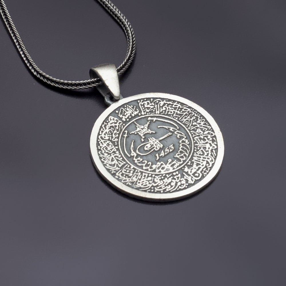 Man Necklace in 925 Sterling Silver