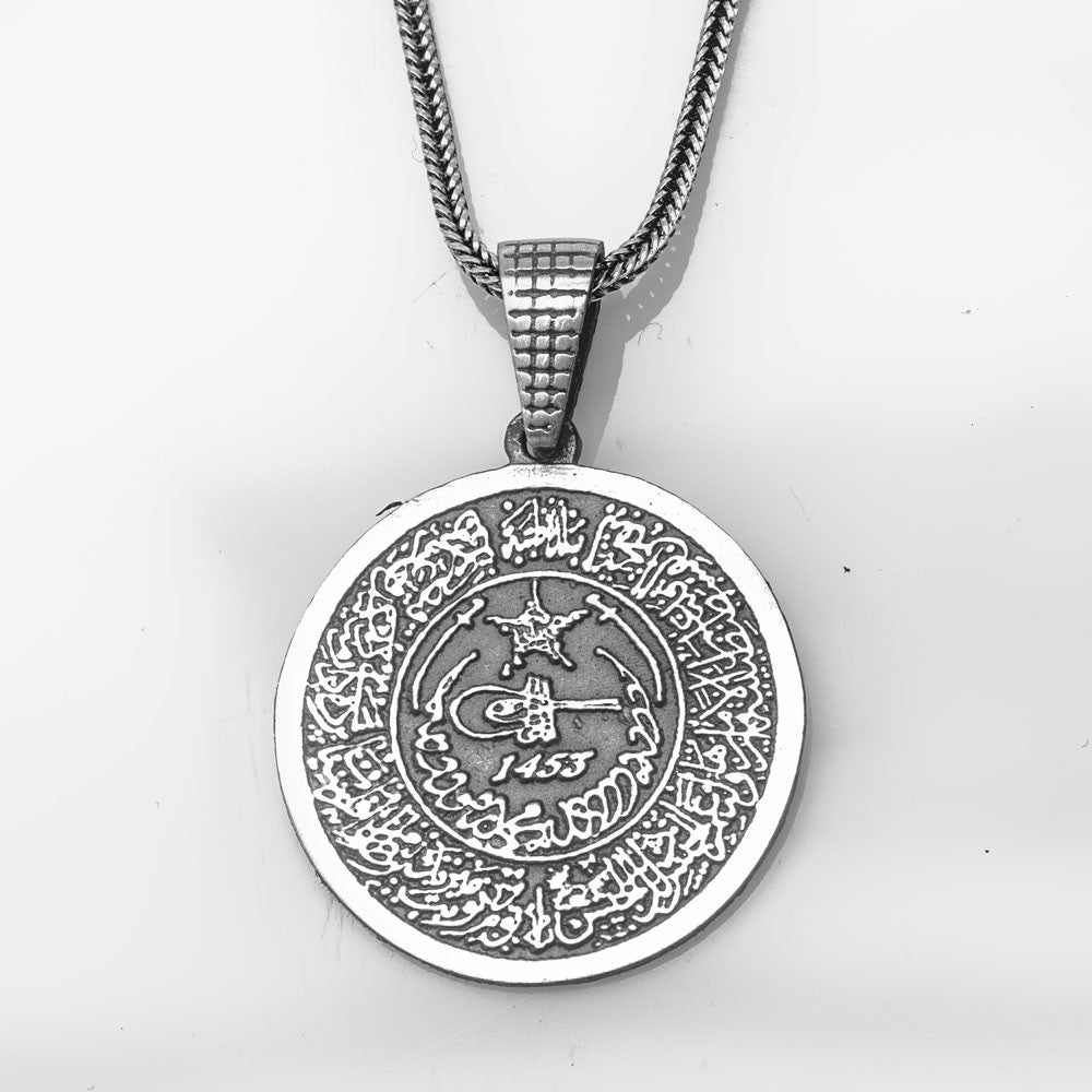 Man Necklace in 925 Sterling Silver