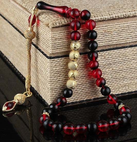 Kırmızı Süzme Sıkma Kehribar İsimli Tesbih ve Not Yazılı Ahşap Kutu