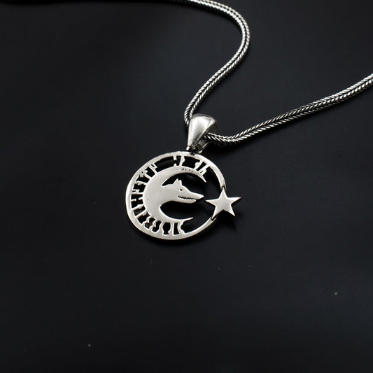 Man Necklace in 925 Sterling Silver