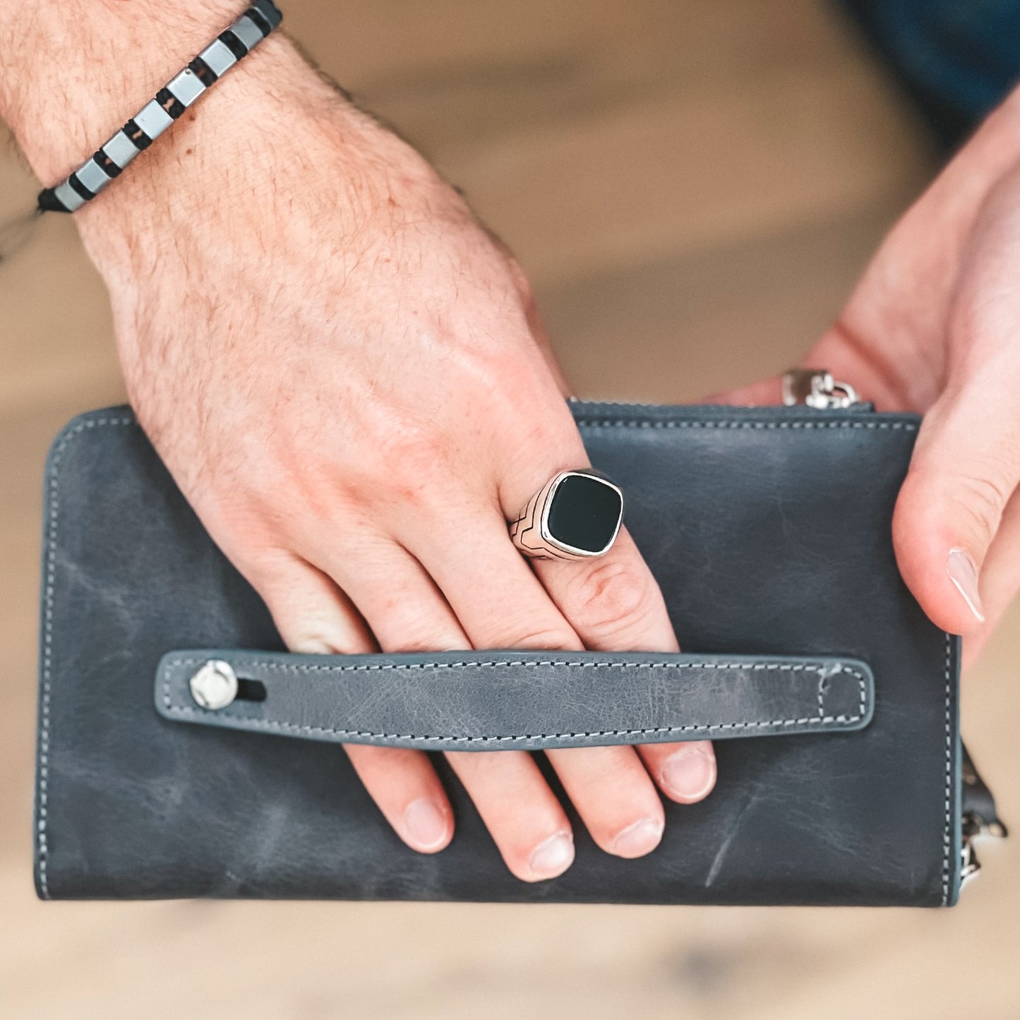 Lederhand Brieftasche mit Telefon Eintritt