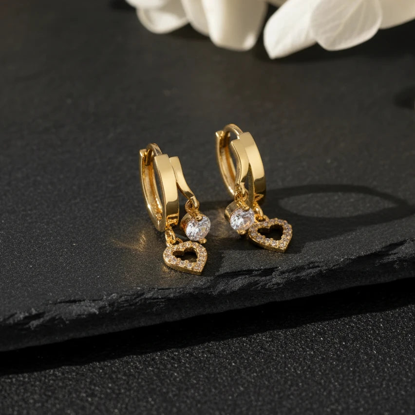 Double Heart Glow – 925 Ayar Gümüş Küpe