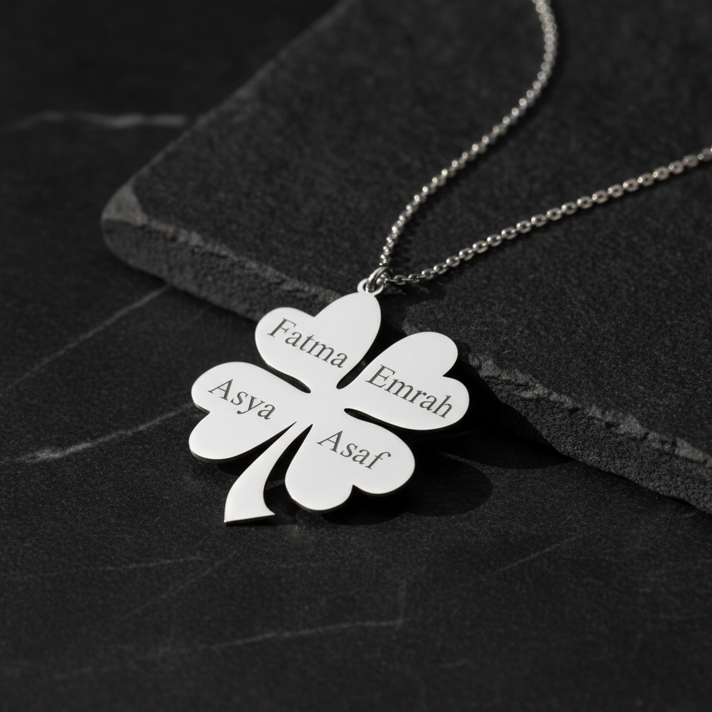 Anneler Günü Kişiye Özel Yonca İsim Kolye