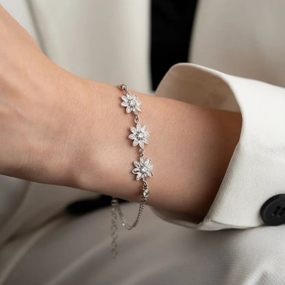 Lotus Işıltı 925 Ayar Gümüş Bileklik