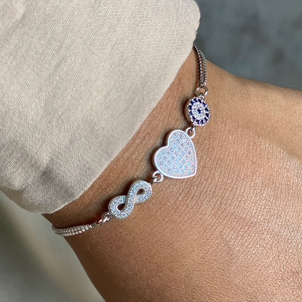 Evil Eye Bracelet In Sterling Silver