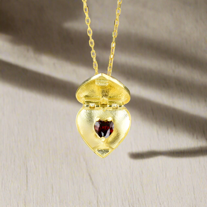 Zirkon Taşlı Kalp Tasarım Gümüş Kolye