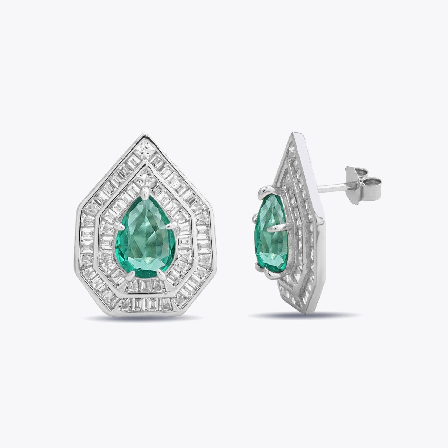Boucles d'oreilles zircon coupées de glace