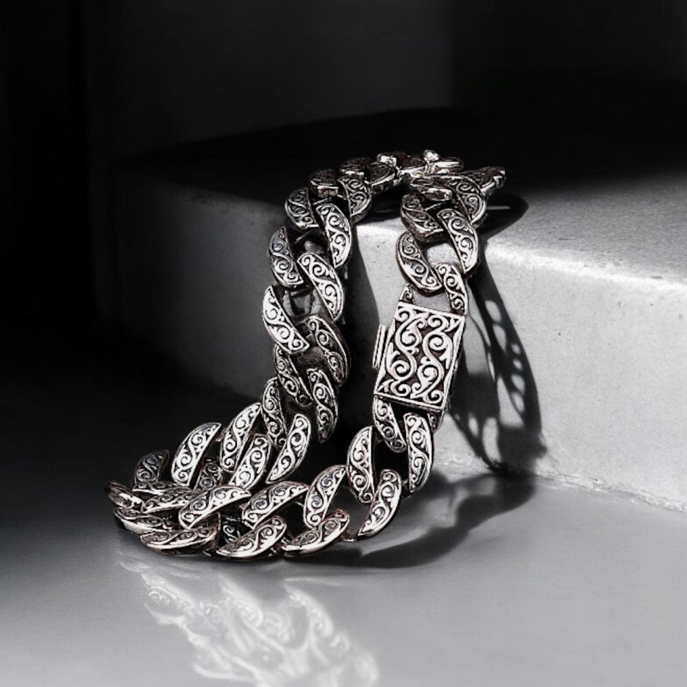 Naxio Elegant Silver Embroidery Bracelet