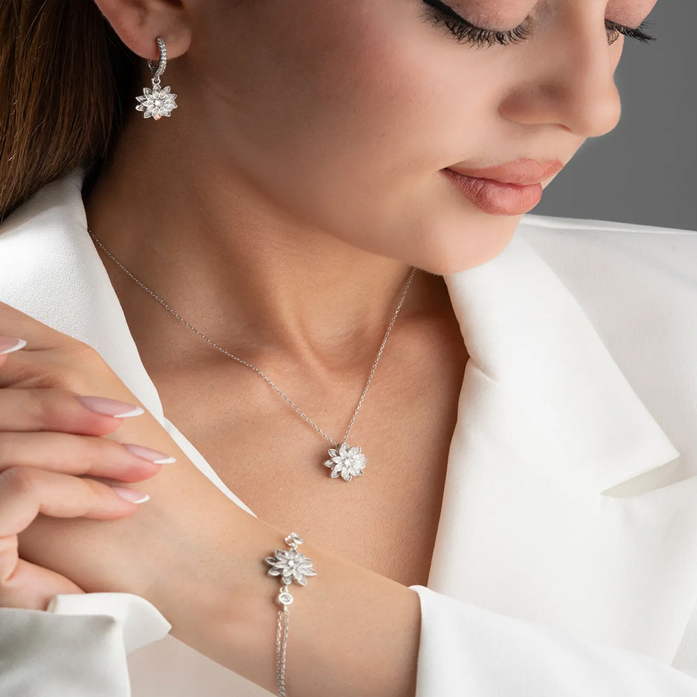 925 Sterling Silver Lotus Flower Jewelry Set (Necklace-Cup-Biletry)