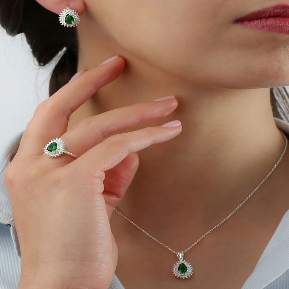 925 Ayar Gümüş Yeşil Damla Kolye Küpe Yüzük Seti