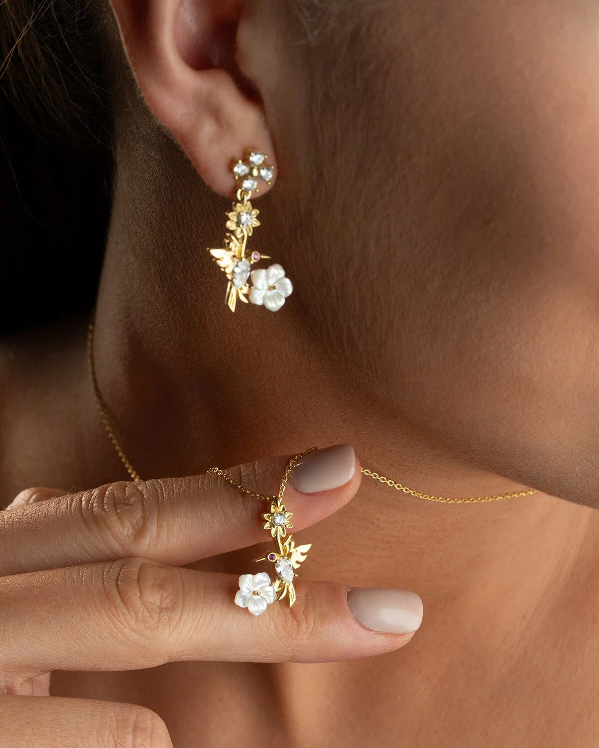 Mira Kuşu Sedef Taşlı Kolye-Küpe Seti