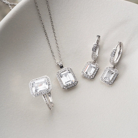 Luna Işıltısı Baget Taşlı Set