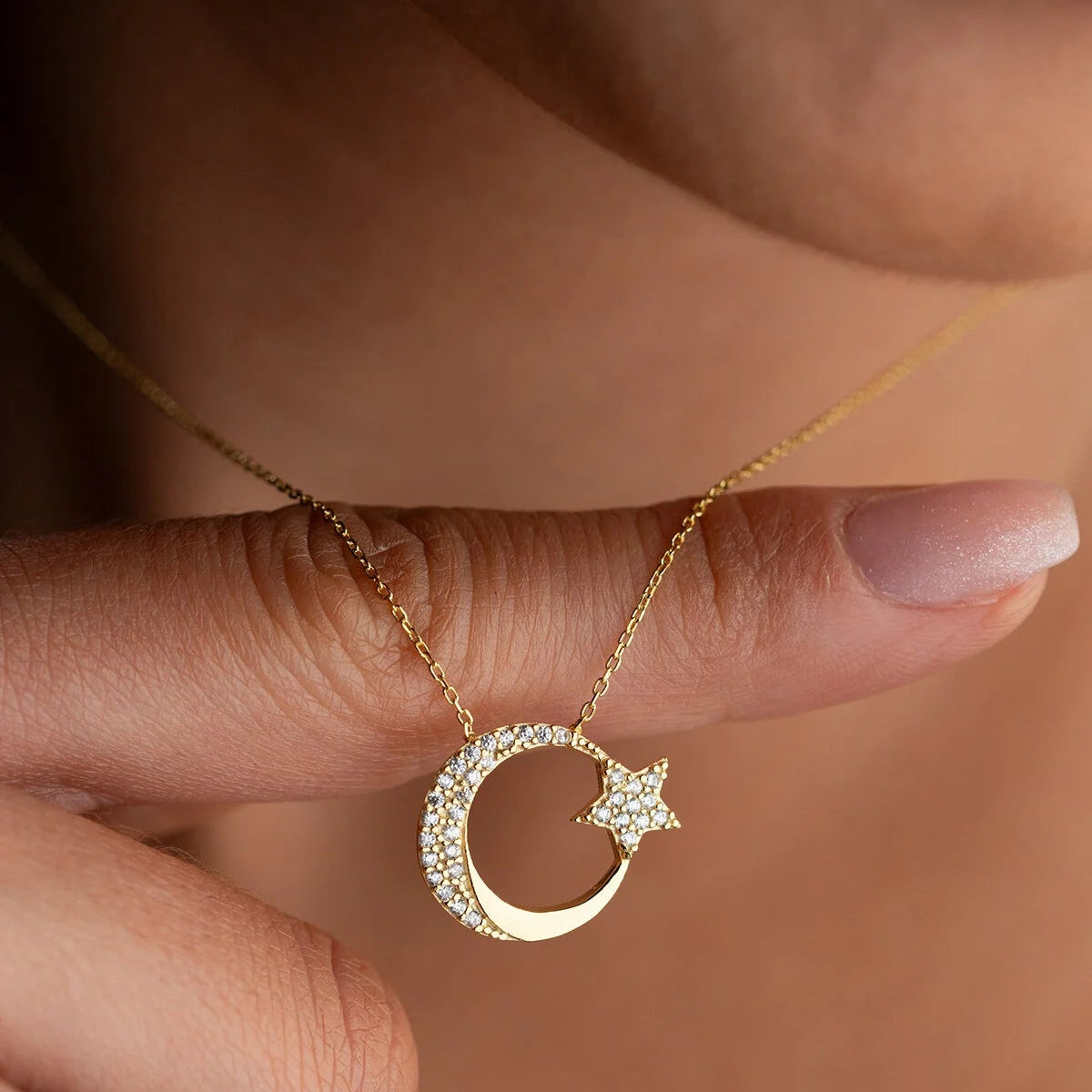 Zirkon Taşlı Ay Yıldız Kolye