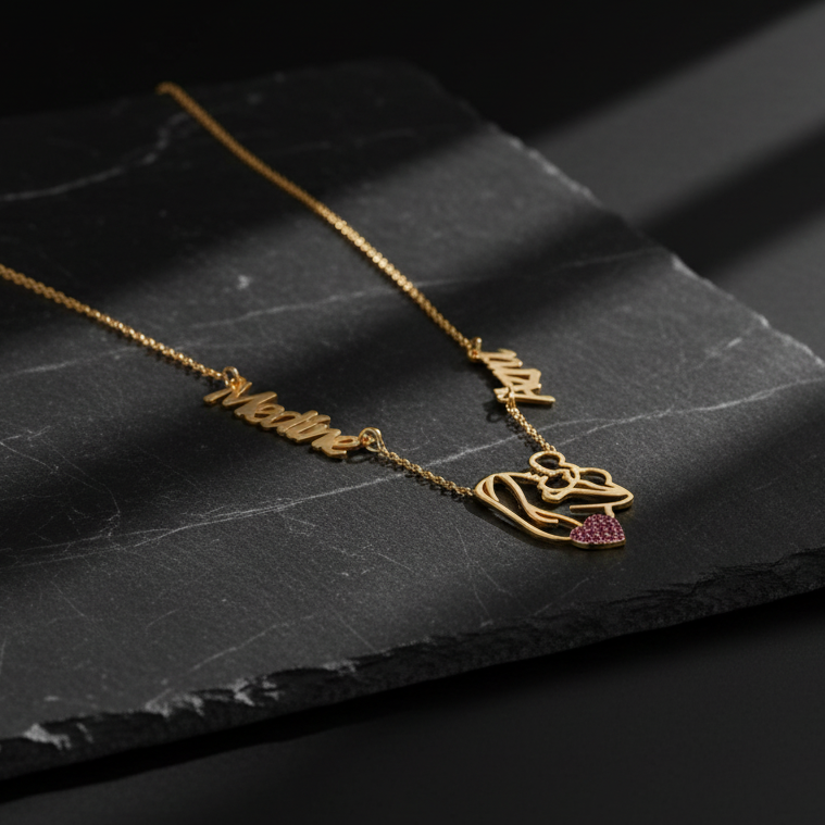 Anneler Günü İsim Yazılı Anne Bebek Kolye