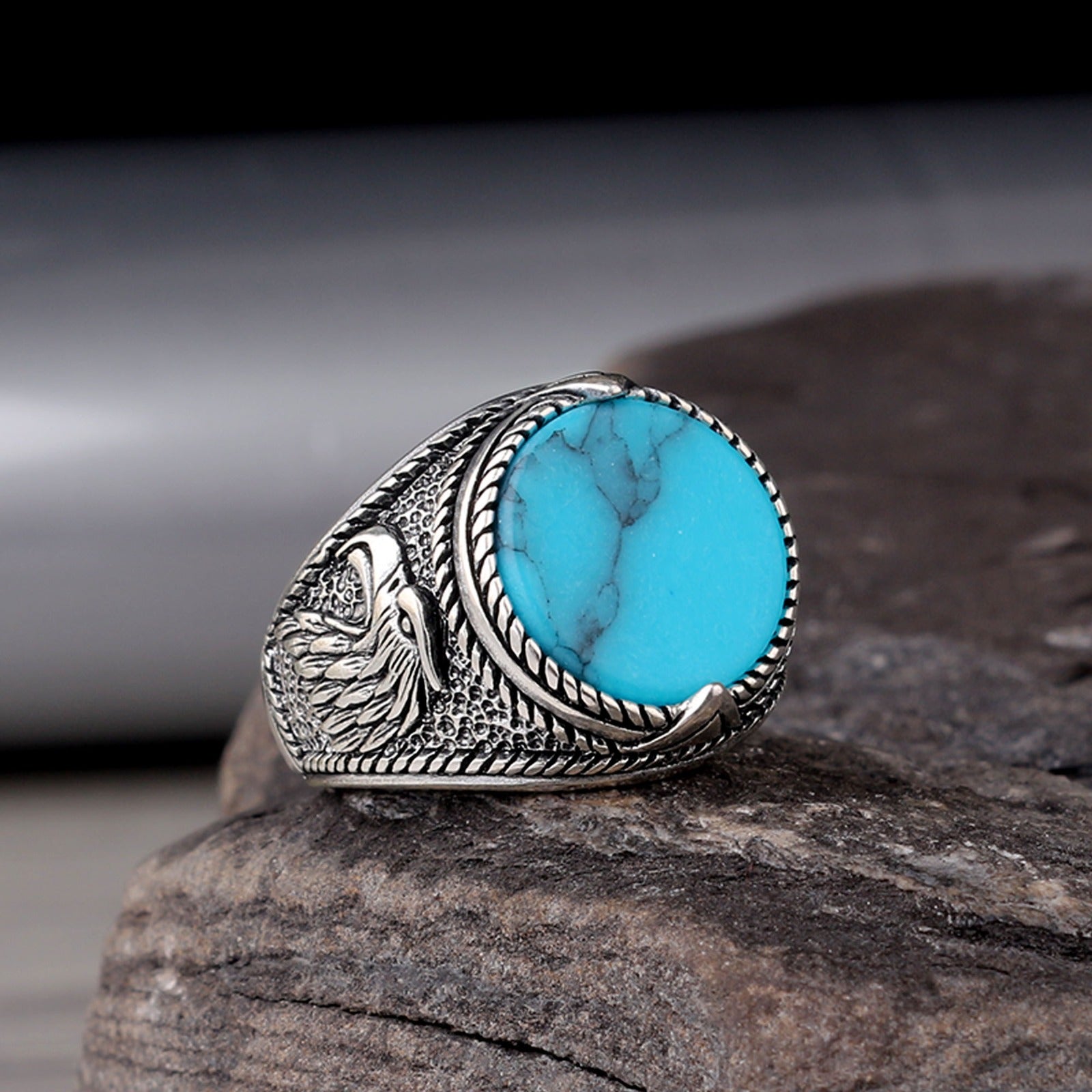 925 Sterling Silver Eagle Motif Turquoise Stone Men's Ring
