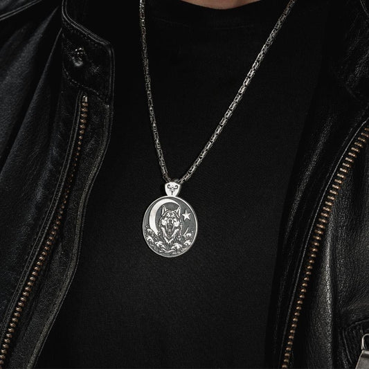 Collier en argent croissant étoile loup gris