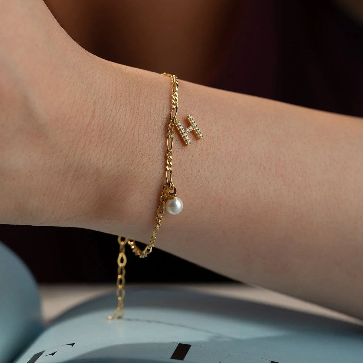 Figaro Chain Initial & Pearl Bracelet | 925 Sterling Silver
