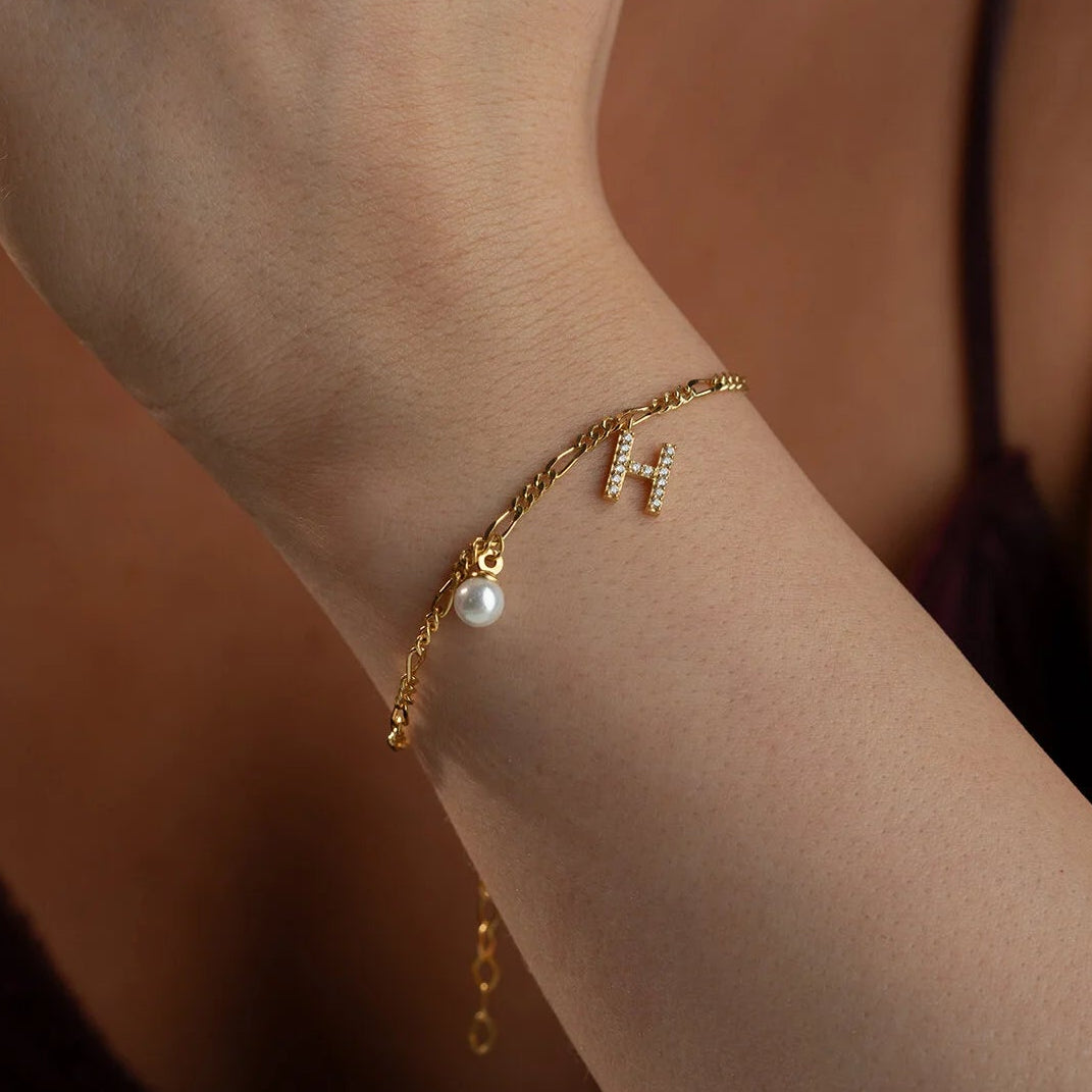 Figaro Armband met Letter & Parel | 925 Zilver