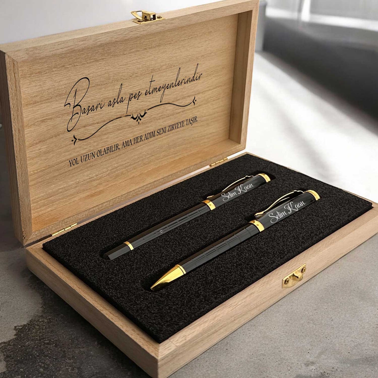 Ensemble cadeau en bois en boîte en boîte en bois