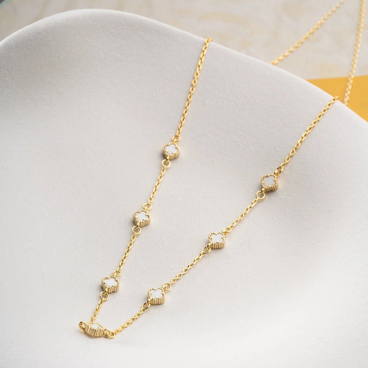 Pureclover 925 - Collier de pierre de trèfle blanc