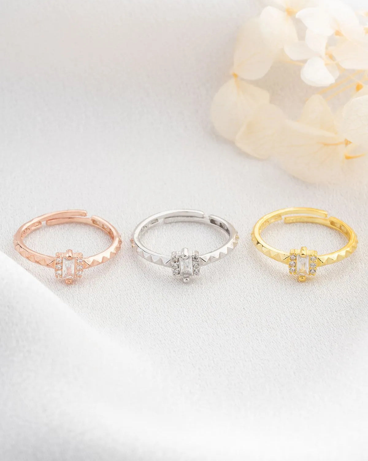 Baguette Zircon Ring - 925 Sterling Silver