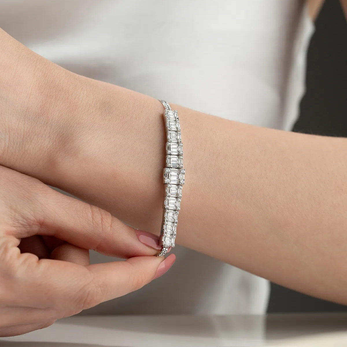 925 Sterling Silver Bagon Stone Bracelet
