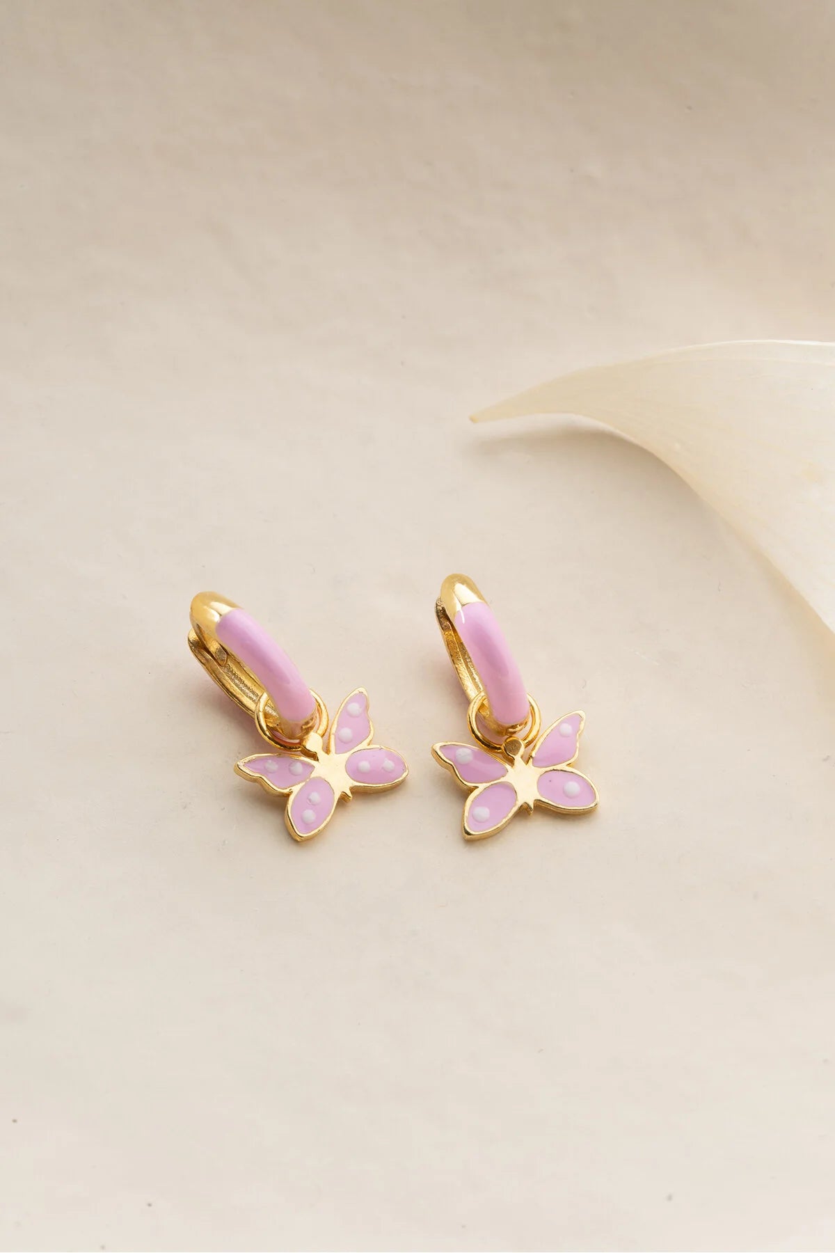 925 Ayar Gümüş Mineli Kelebek Çocuk Küpe