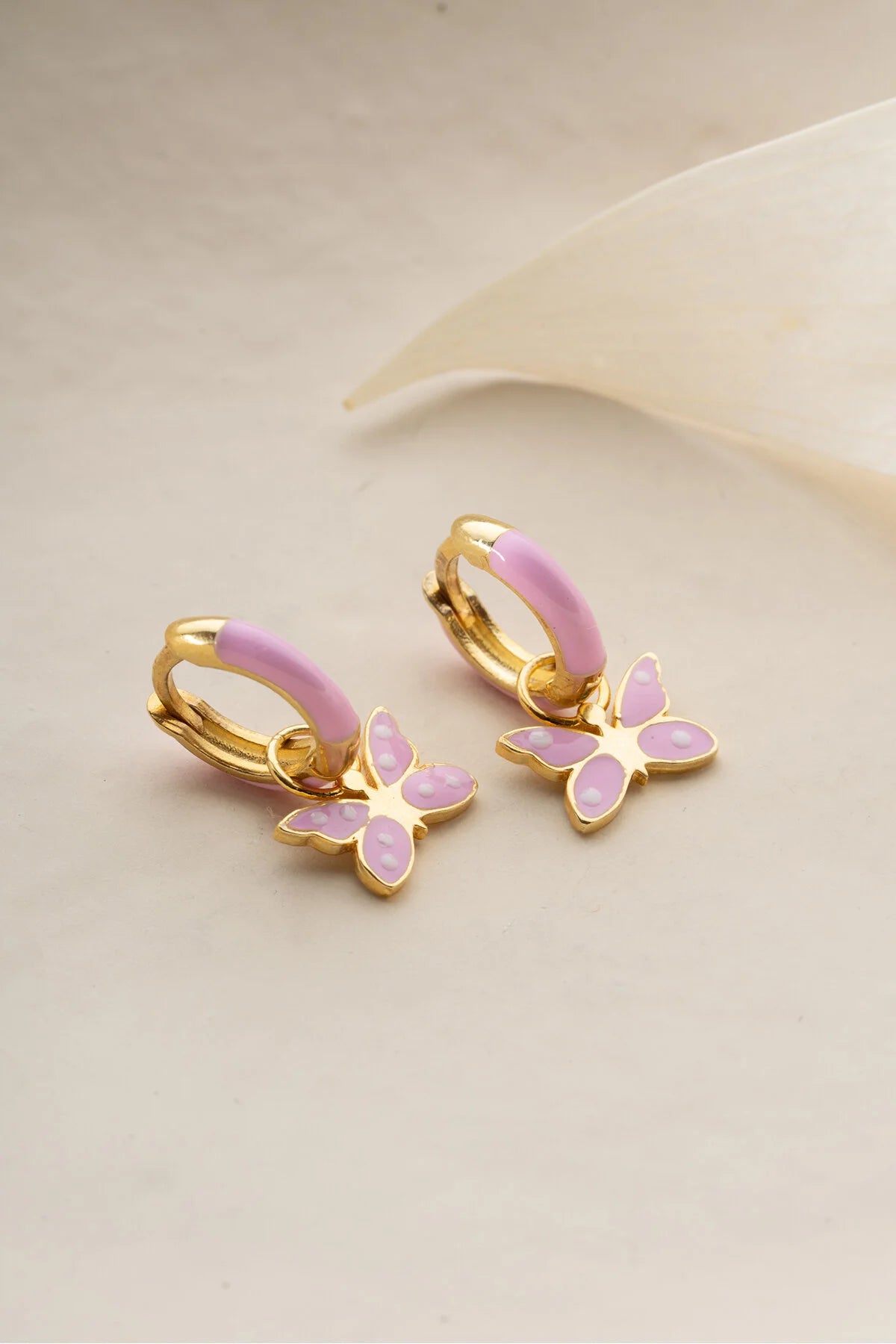 925 Ayar Gümüş Mineli Kelebek Çocuk Küpe