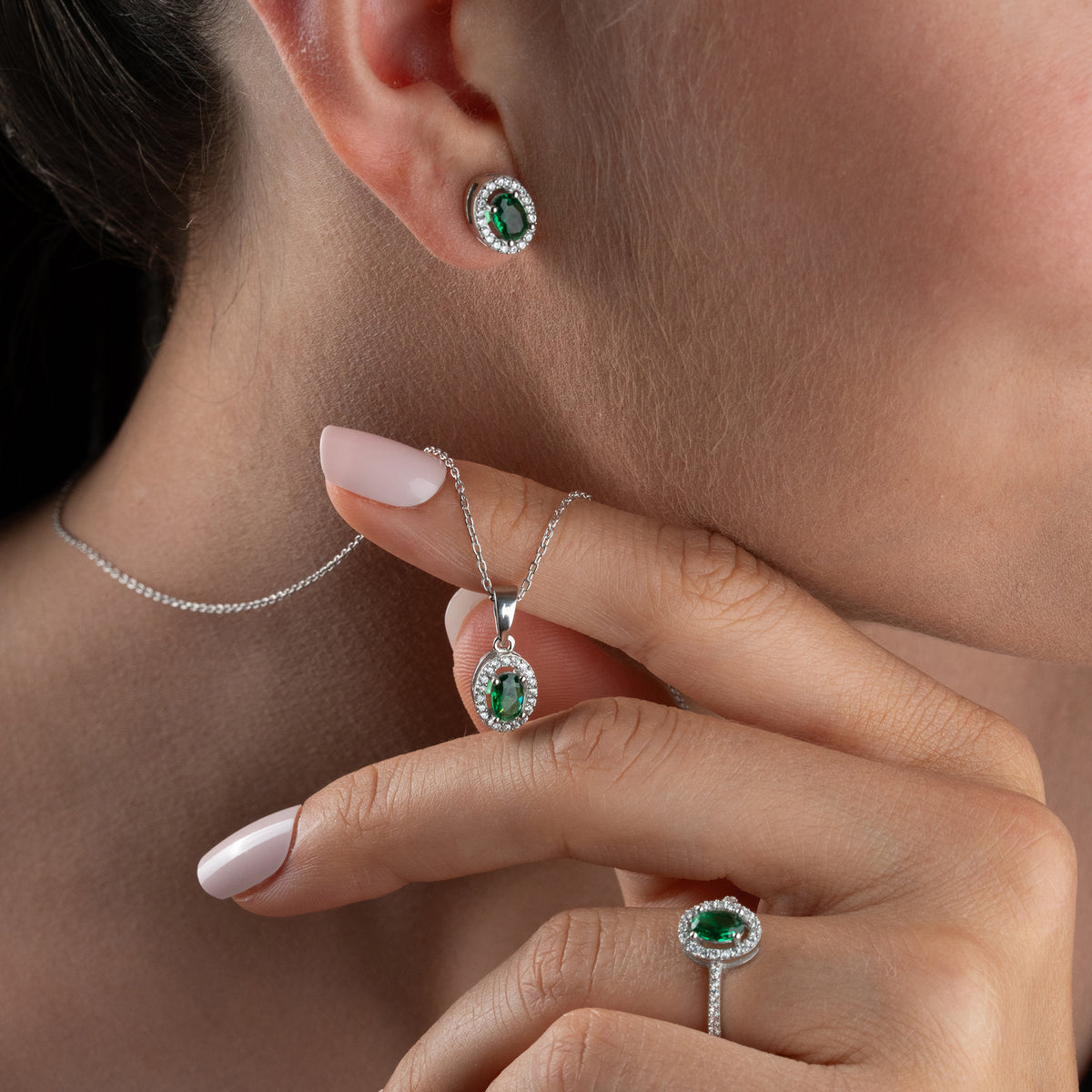 Emerald Aura Yeşil Taşlı Takı Seti | 925 Ayar Gümüş