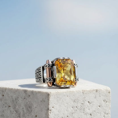 925 Anneau masculin de modèle en pierre de zircon jaune en argent sterling en argent sterling