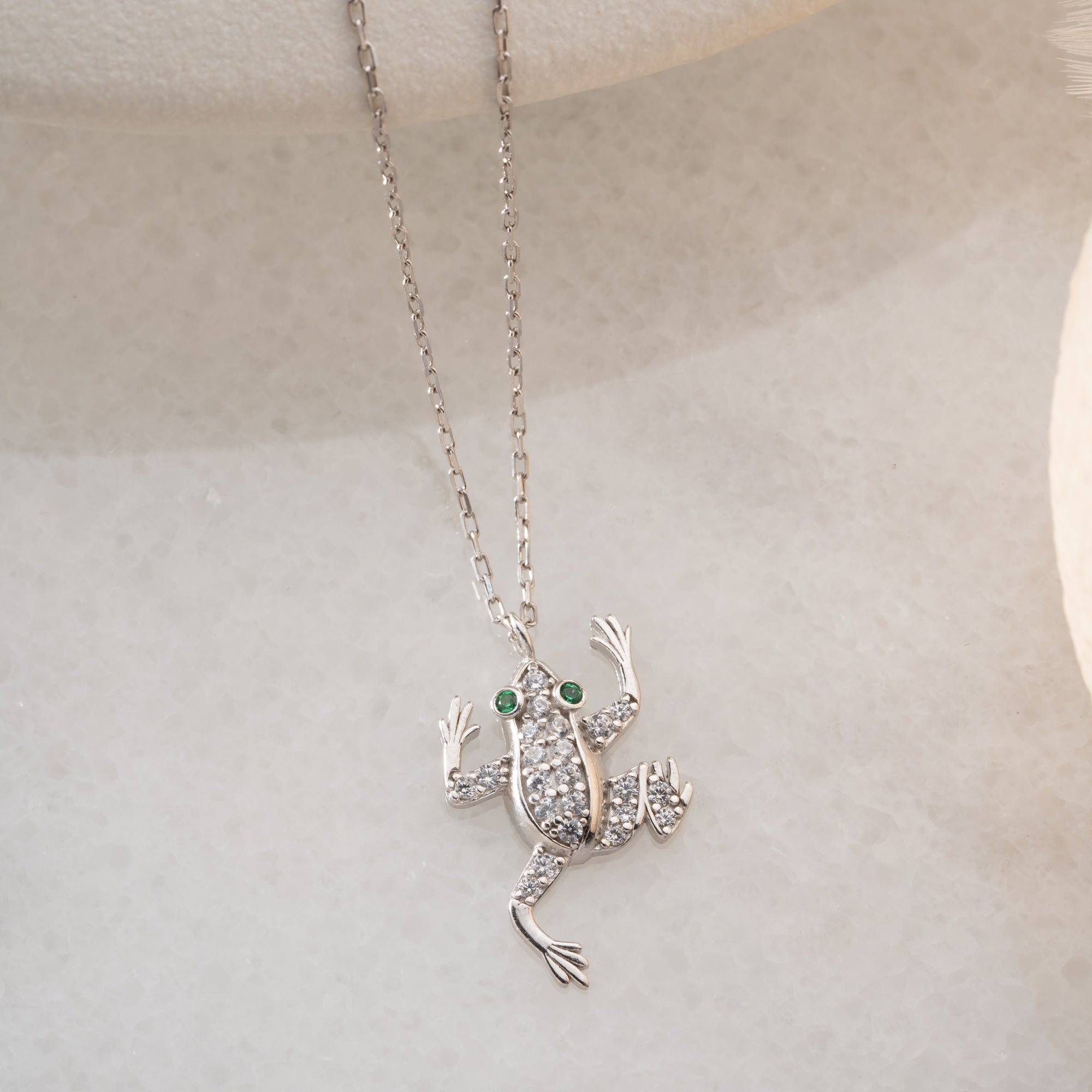 Kurbağa Figürlü Zirkon Kolye - 925 Ayar Gümüş