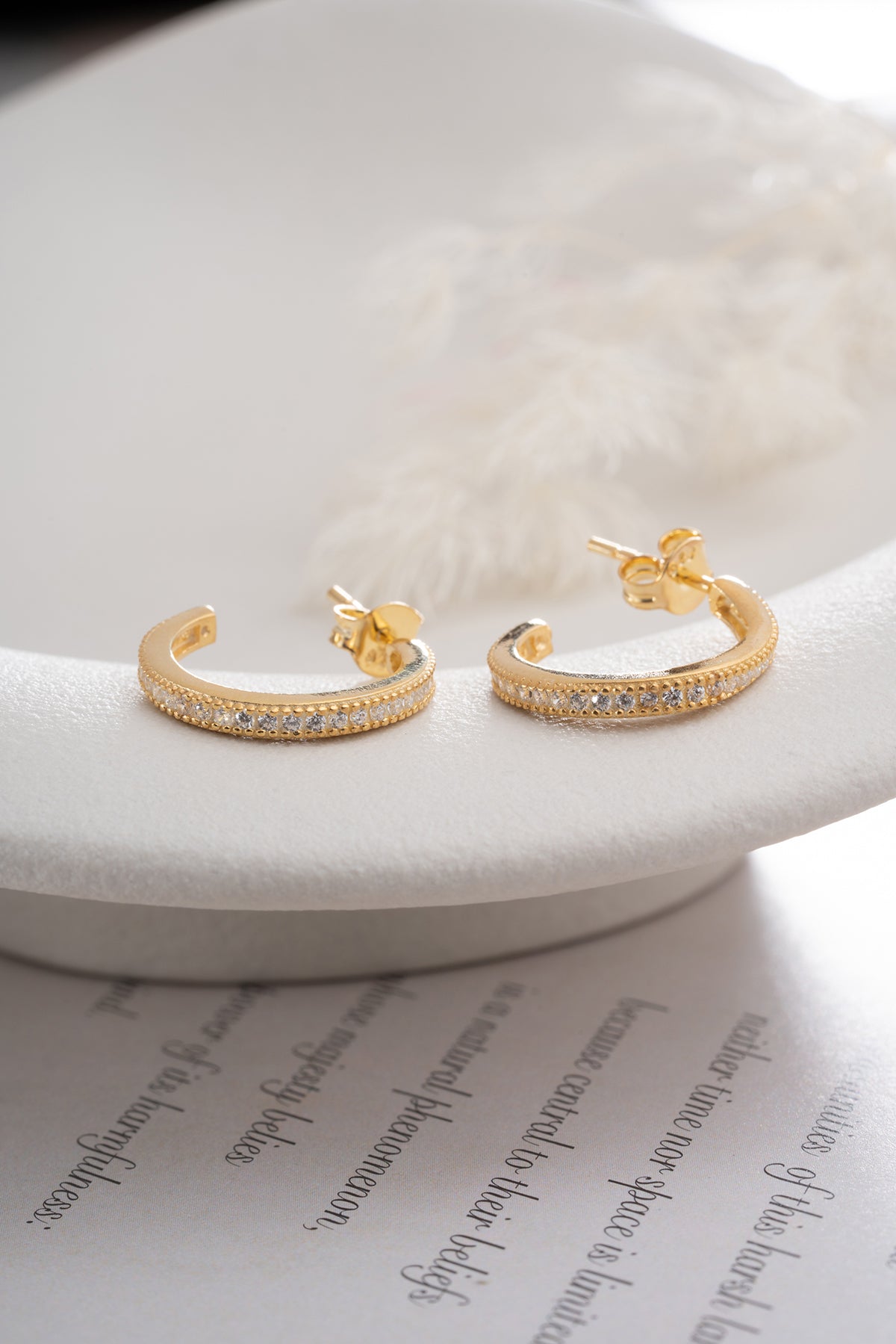 925 Ayar Gümüş Taşlı Halka Küpe