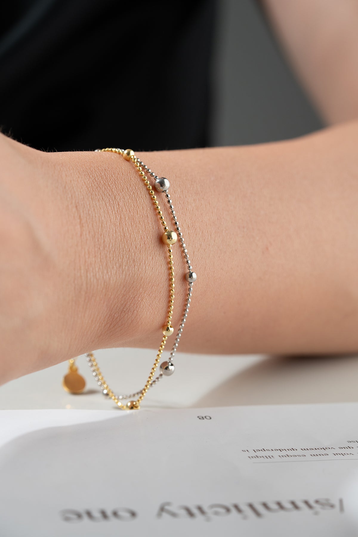 Zweifarbiges Kugelarmband aus 925er Silber