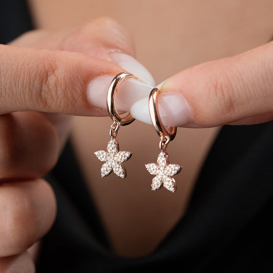 Pembe Taşlı Çiçek Figürlü Halka Küpe