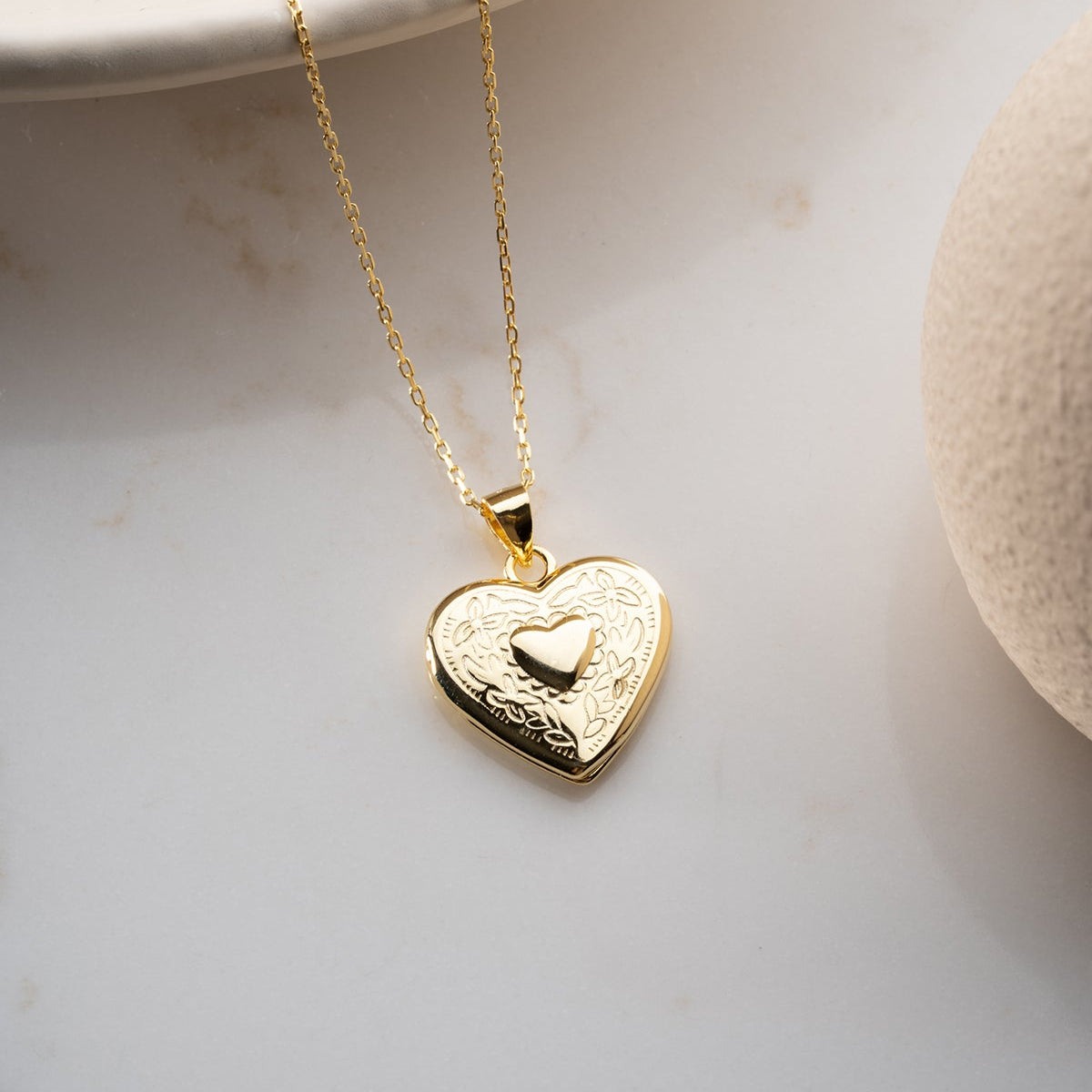 Golden Memory Heart Silver Locket Necklace