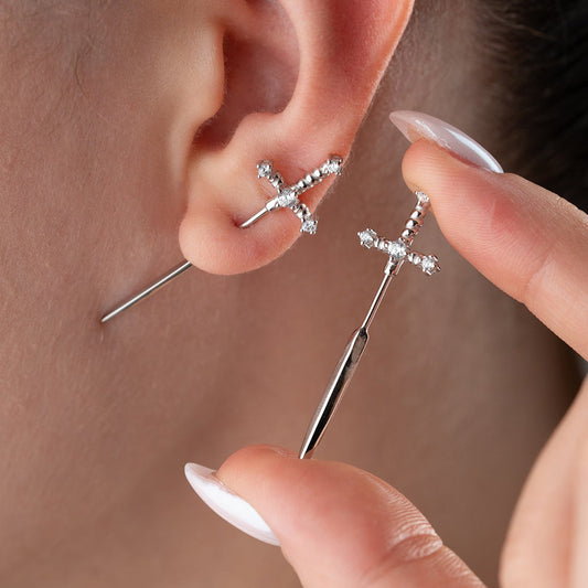 Zirkon Taşlı Gümüş Kılıç Küpe